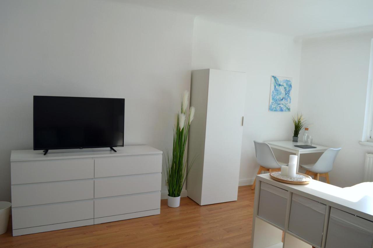 Ferienwohnung Gemütliches Studio mit Blick auf die Ottakringer Brauerei Wien Exterior foto